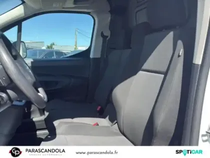 Photo 9 Citroën Berlingo  Van M 650kg BlueHDi 130 S&S Driver EAT8