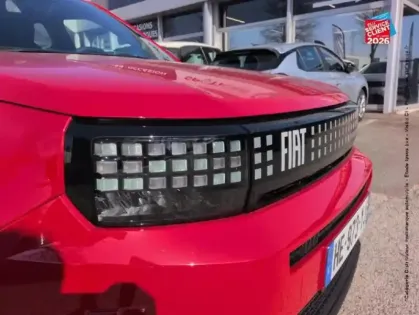 Photo 27 Fiat Panda Grande  1.2 Hybrid Turbo 110ch Icône eDCT6