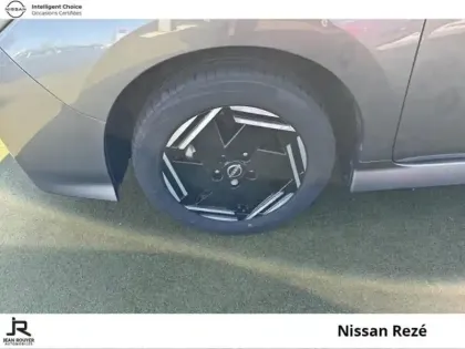 Photo 13 Nissan Leaf  150ch 40kWh Acenta 22