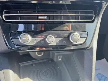 Photo 13 Opel Mokka  1.2 Turbo Hybrid 136ch Edition e-DCT6