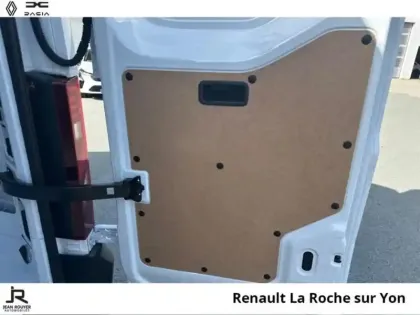 Photo 13 Renault Master  Fg F3300 L2H2 2.0 Blue dCi 150ch Advance - 25