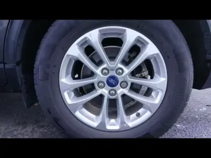 Photo 8 Ford Kuga  1.5 EcoBlue 120ch Titanium