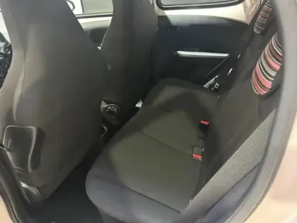 Photo 8 Citroën C1  VTi 72 S&S Feel 5p E6.d