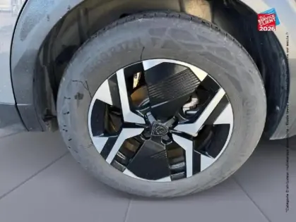 Photo 9 Peugeot 2008  e- 136ch Allure