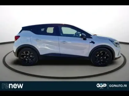 Photo 6 Renault Captur  1.6 E-Tech hybride rechargeable 160ch Rive Gauche