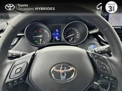 Photo 12 Toyota C-HR  122h Dynamic 2WD E-CVT RC18