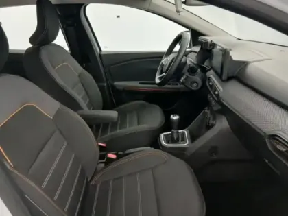 Photo 13 Dacia Sandero  1.0 TCe 90ch Stepway Confort -22