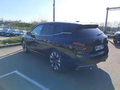 Photo 7 BMW Ix  xDrive50 523ch
