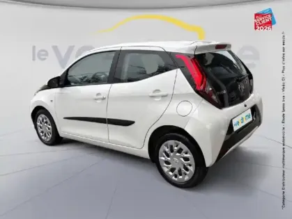 Photo 7 Toyota Aygo  1.0 VVT-i 72ch x-play 5p MY20