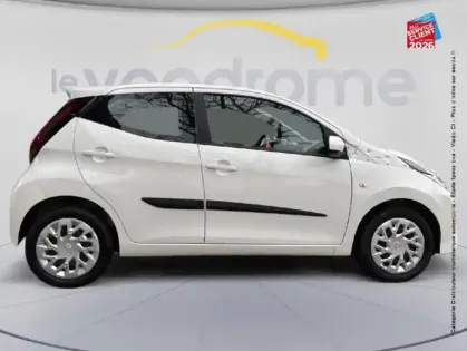 Photo 18 Toyota Aygo Gén. II Ph2 NG x-play 5