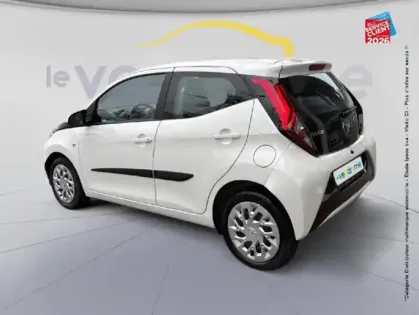 Photo 22 Toyota Aygo Gén. II Ph2 NG x-play 5