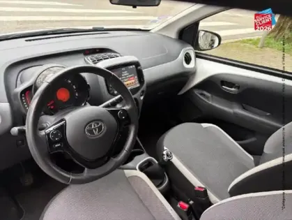 Photo 14 Toyota Aygo  1.0 VVT-i 72ch x-play 5p MY20