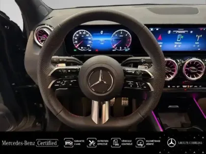 Photo 6 Mercedes GLA  180 d 116ch AMG Line 8G-DCT