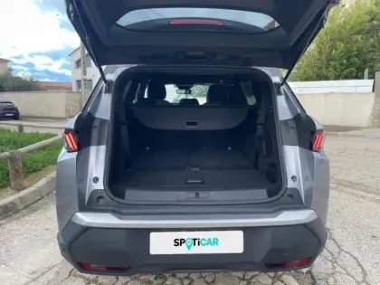 Photo 5 Peugeot 5008  Hybrid 145ch Allure e-DCS6