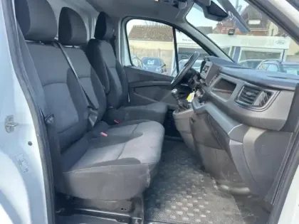 Photo 10 Renault Trafic  Fg L1H1 2T8 2.0 Blue dCi 130ch Grand Confort