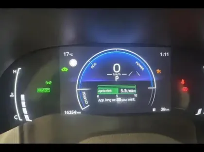 Photo 9 Toyota Yaris Gén. I Ph1 NG Dynamic 5