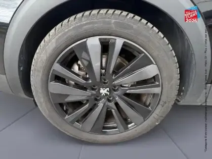 Photo 9 Peugeot 3008  Plug-in Hybrid 225ch GT e-EAT8