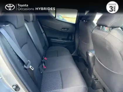Photo 6 Toyota C-HR  1.8 Hybride 122ch Design Ultimate E-CVT
