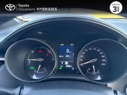 Photo 13 Toyota C-HR  1.8 Hybride 122ch Design Ultimate E-CVT