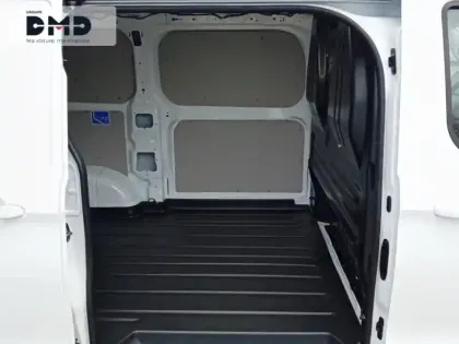 Photo 9 Ford Custom Gén. II Ph1 Limited 1