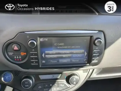 Photo 14 Toyota Yaris  100h Dynamic Business 5p RC18