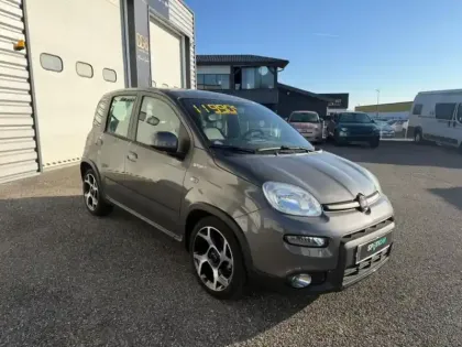 Photo 8 Fiat Panda  1.0 70ch BSG S&S Sport (Juin2021)