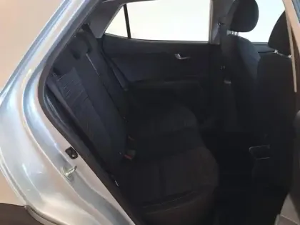 Photo 12 Kia Stonic  1.0 T-GDi 100ch Active