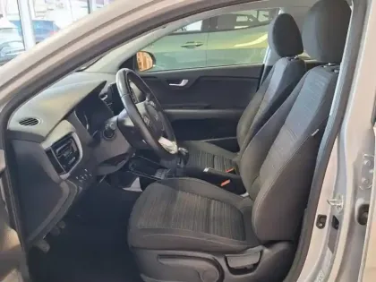 Photo 10 Kia Stonic  1.0 T-GDi 100ch Active