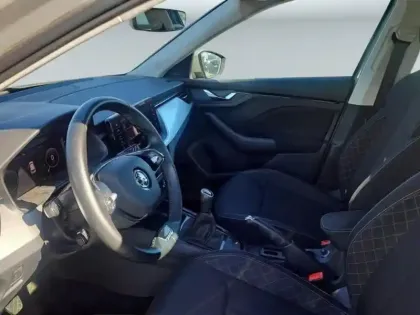 Photo 6 Skoda Kamiq  1.0 TSI 95ch Business