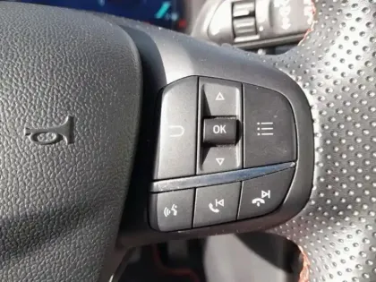 Photo 13 Ford Puma  1.0 Flexifuel 125ch S&S mHEV ST-Line