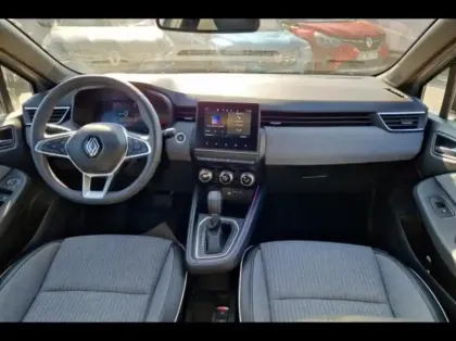 Photo 8 Renault Clio  1.6 E-Tech 145ch full hybrid Techno