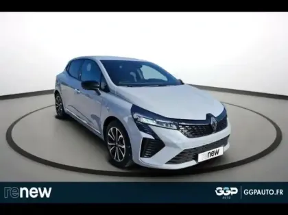 Photo 7 Renault Clio  1.6 E-Tech 145ch full hybrid Techno