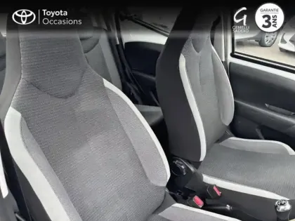 Photo 5 Toyota Aygo  1.0 VVT-i 72ch x-play 5p MY20