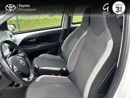 Photo 10 Toyota Aygo  1.0 VVT-i 72ch x-play 5p MY20