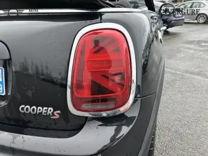 Photo 9 Mini Mini Cabrio Cooper S 192ch John Cooper Works BVA7 Euro6d-T