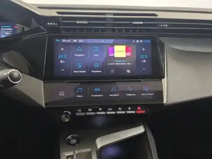 Photo 13 Peugeot 308  SW PHEV 180ch Allure e-EAT8