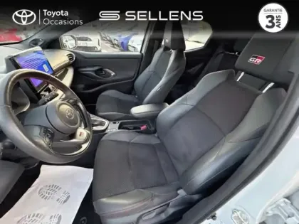 Photo 10 Toyota Yaris  130h GR Sport 5p MC24