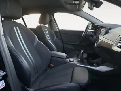 Photo 14 BMW Serie 1 Série 1 116d 116ch Business Design