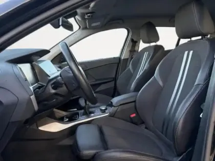 Photo 8 BMW Serie 1 Série 1 116d 116ch Business Design