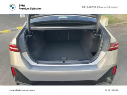 Photo 6 BMW Serie 5 Série 5 i5 394ch M Sport xDrive40