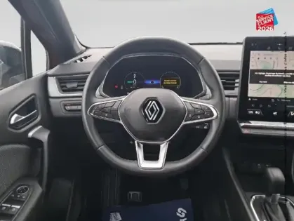 Photo 11 Renault Captur  1.6 E-Tech hybride 145ch Techno