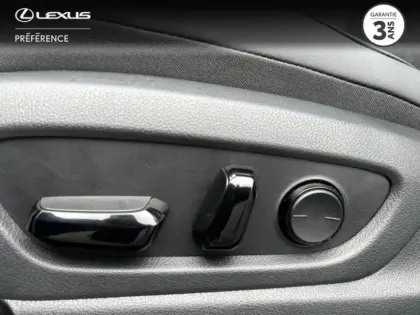 Photo 10 Lexus UX  250h Le 2WD