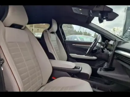 Photo 9 Renault Megane  E-Tech Electric EV60 220ch Iconic super charge