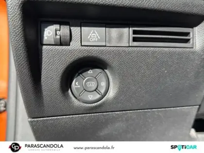 Photo 12 Citroën C4  PureTech 130ch S&S Shine EAT8