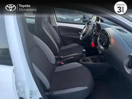 Photo 20 Toyota Aygo Gén. I Ph1 Dynamic 5