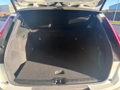 Photo 5 Volvo Xc40  T3 163ch Momentum Business Geartronic 8