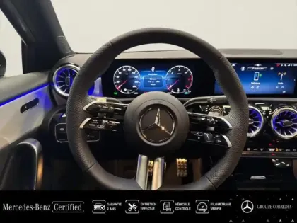 Photo 6 Mercedes Classe A  200 d 150ch AMG Exclusive Design 8G-DCT