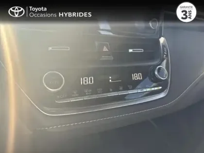 Photo 13 Toyota Corolla  122h Dynamic