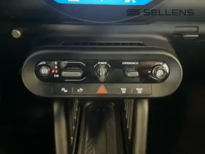 Photo 26 Mini Cooper Gén. IV (/F66/J01) Ph1 Essential 3