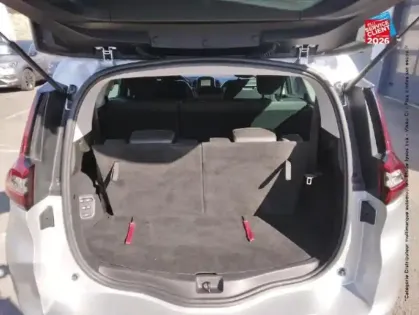 Photo 14 Renault Scenic Grand  1.2 TCe 130ch Energy Intens 7 Places